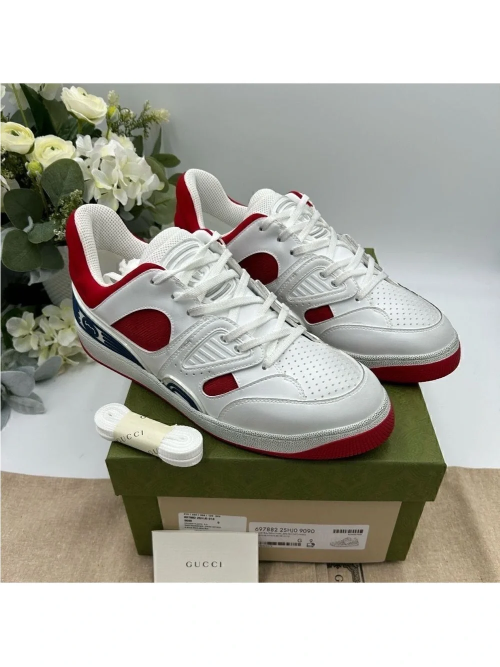 Men’s Gucci basket trainer, sneakers size 9, made in Italy